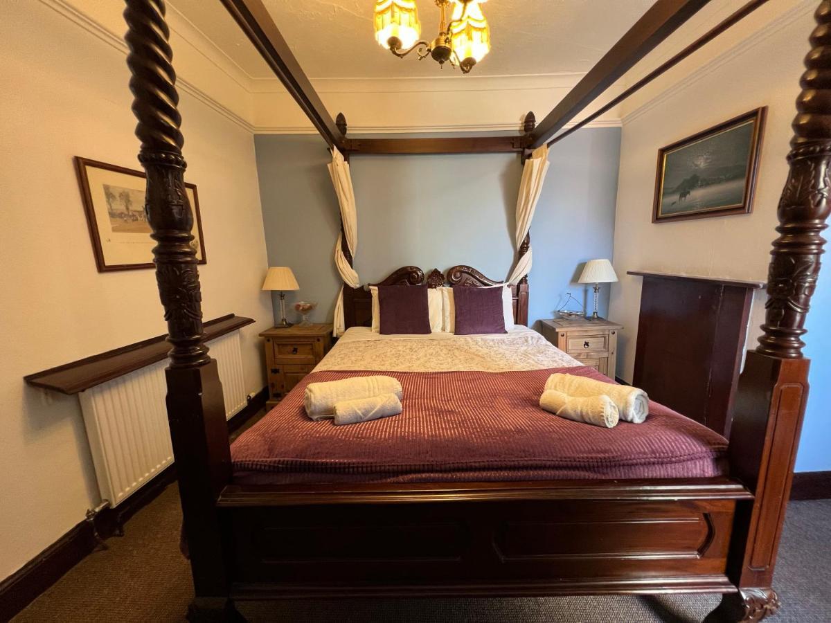 Chambre Familiale (2 Adultes + 1 Enfant)